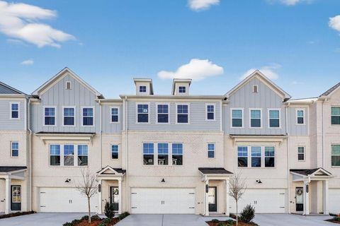 Townhouse For Sale - 3191 Eastham Run Drive<br/> Dacula, GA 30019