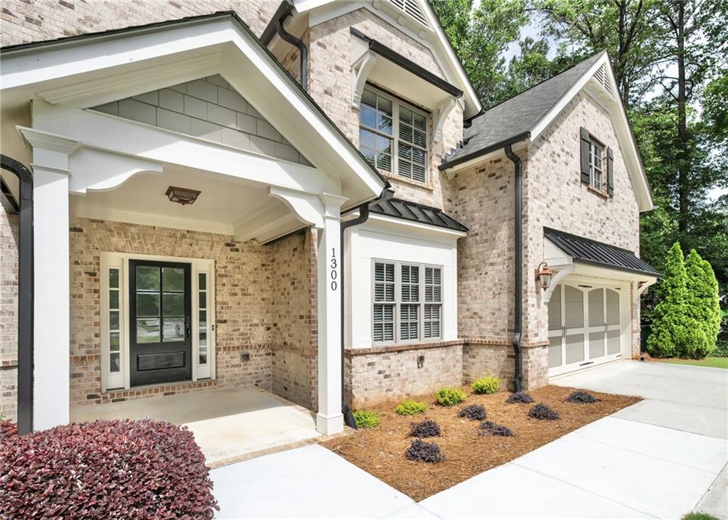 1300 Winfair Lane, Brookhaven, Georgia image 7