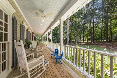 A home in Powder Springs