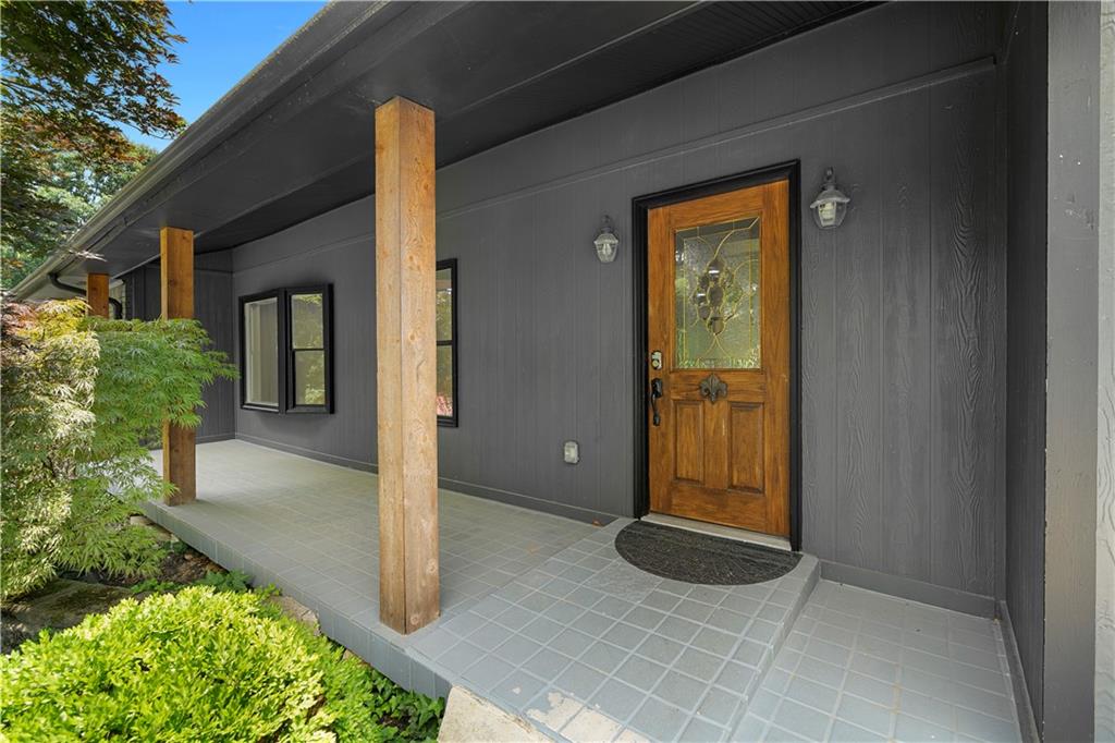 2661 Fleur De Lis Place