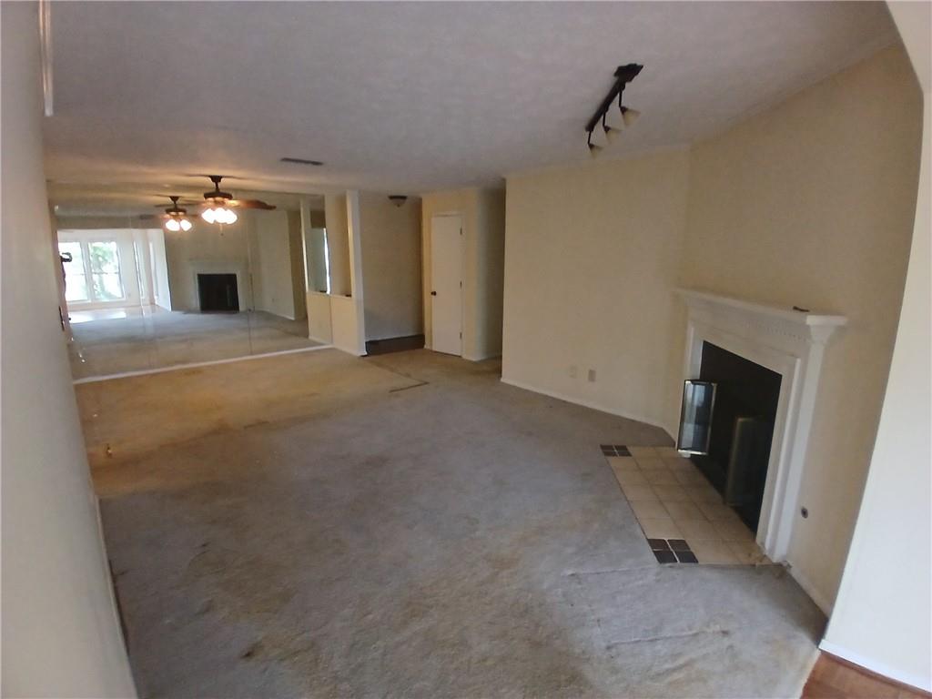 3011 Canyon Point Circle, Roswell, Georgia image 7