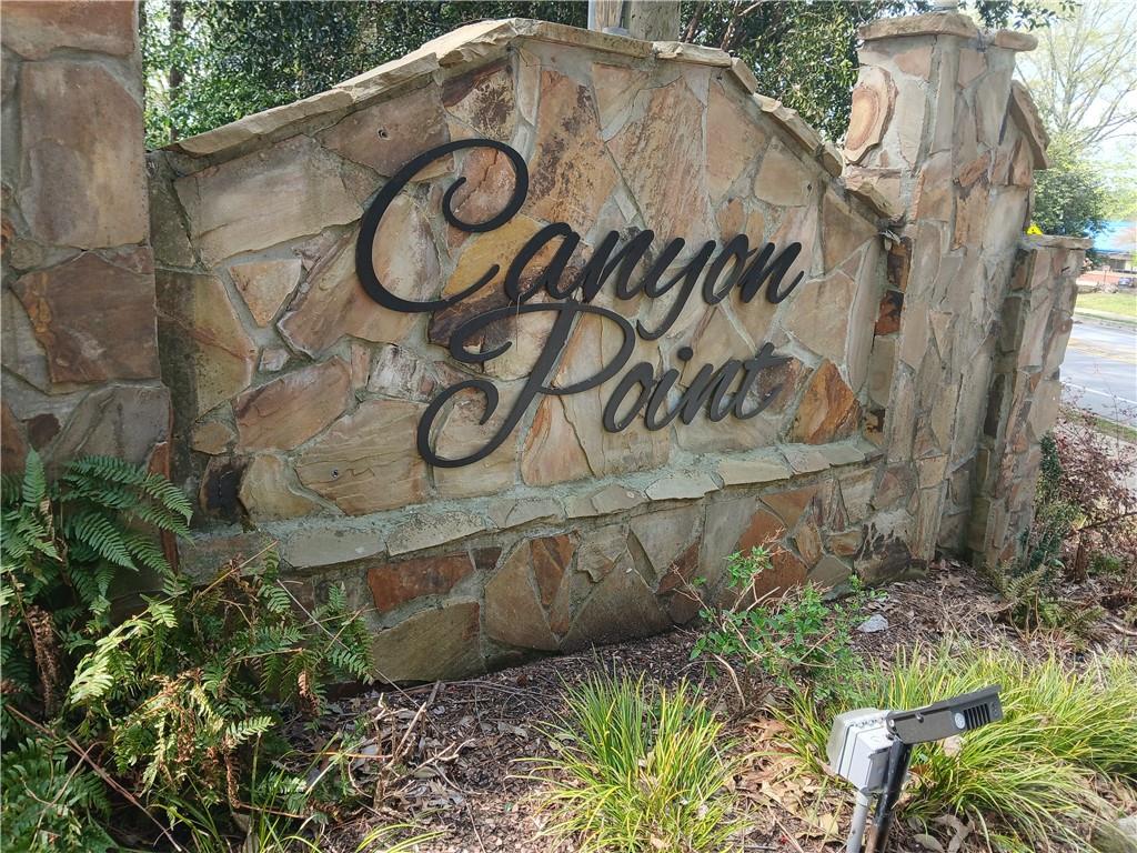 3011 Canyon Point Circle, Roswell, Georgia image 2