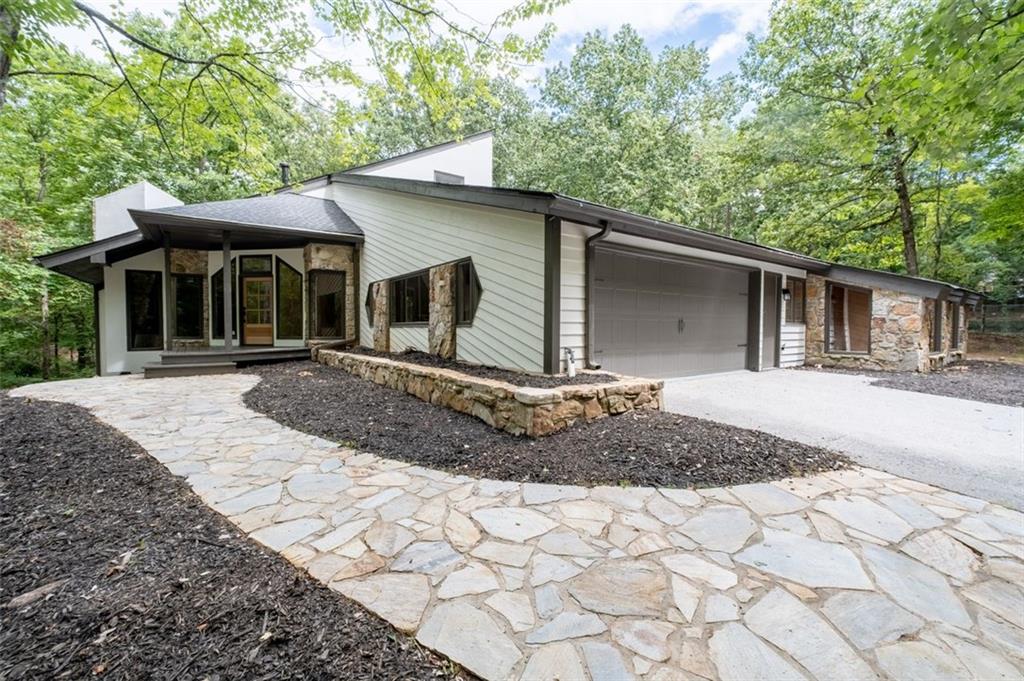14 BALL CREEK Way