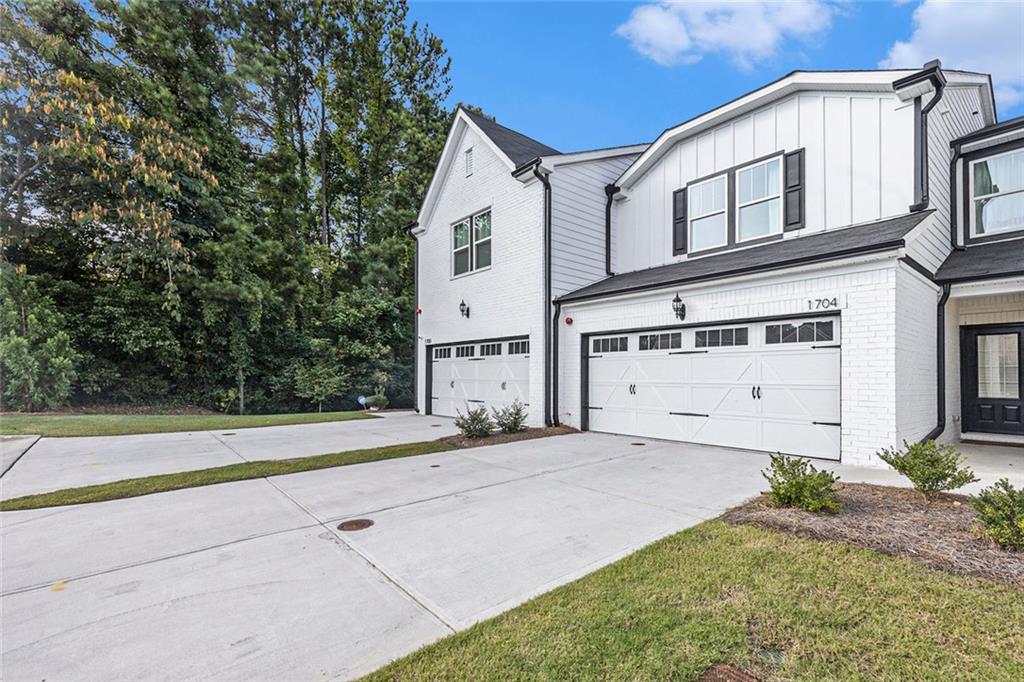 1704 Hyssop Boulevard, Smyrna, Georgia image 1