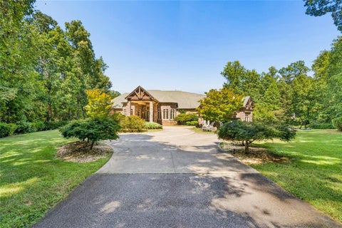 Homes For Sale - 55 Cook Lane<br/> Stockbridge, GA 30281