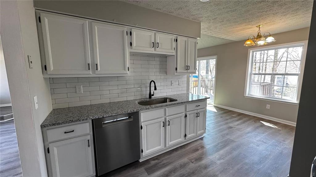 309 Peachtree Drive, Riverdale, Georgia image 22