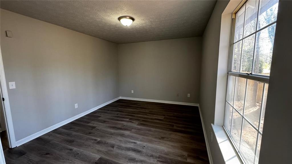 309 Peachtree Drive, Riverdale, Georgia image 4