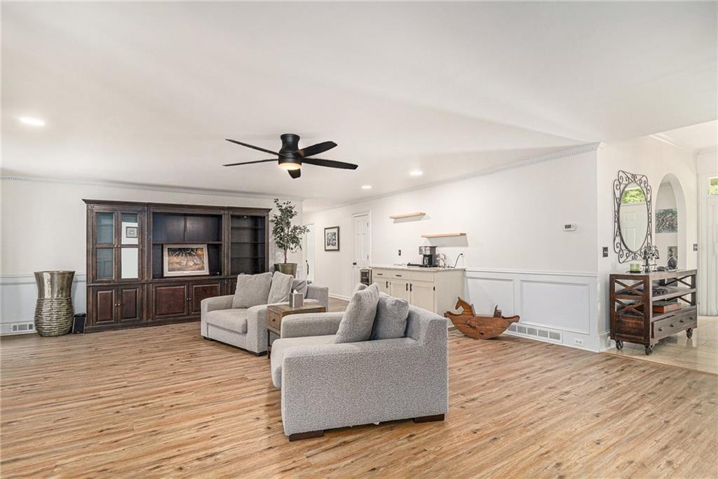 Hanover Square - Residential