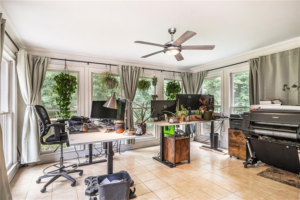 Hanover Square - Residential