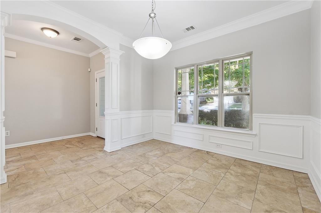 4940 Rapahoe Trail