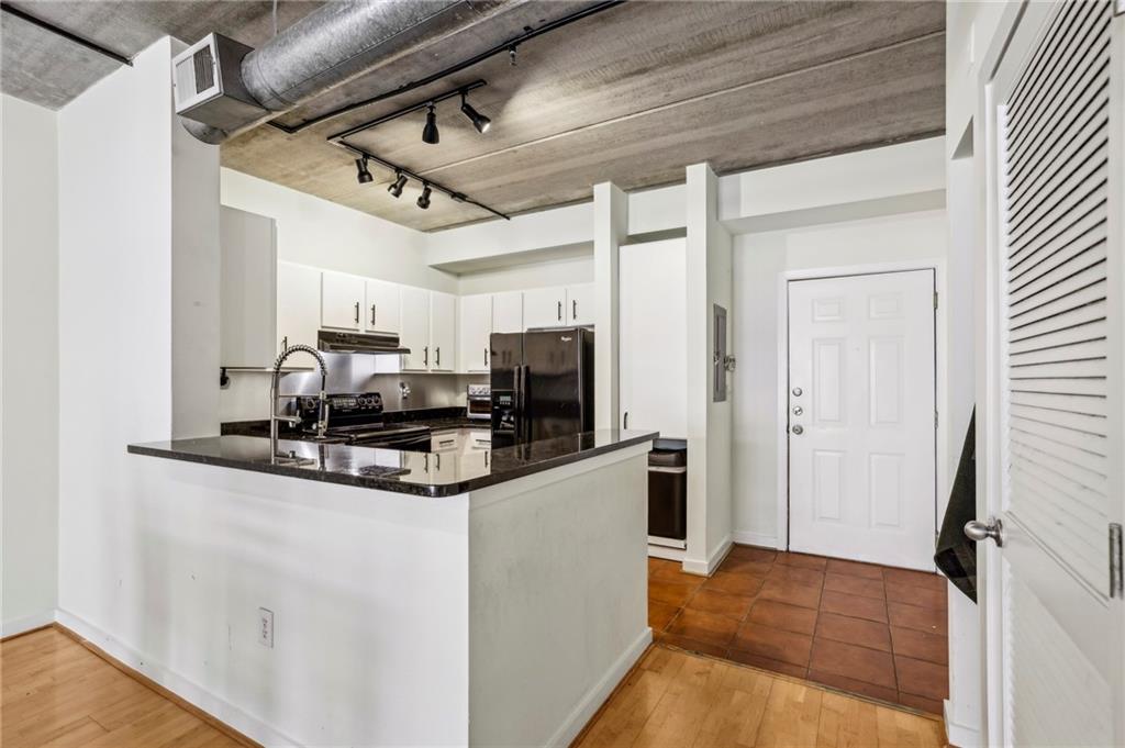 800 Peachtree Street NE 2304