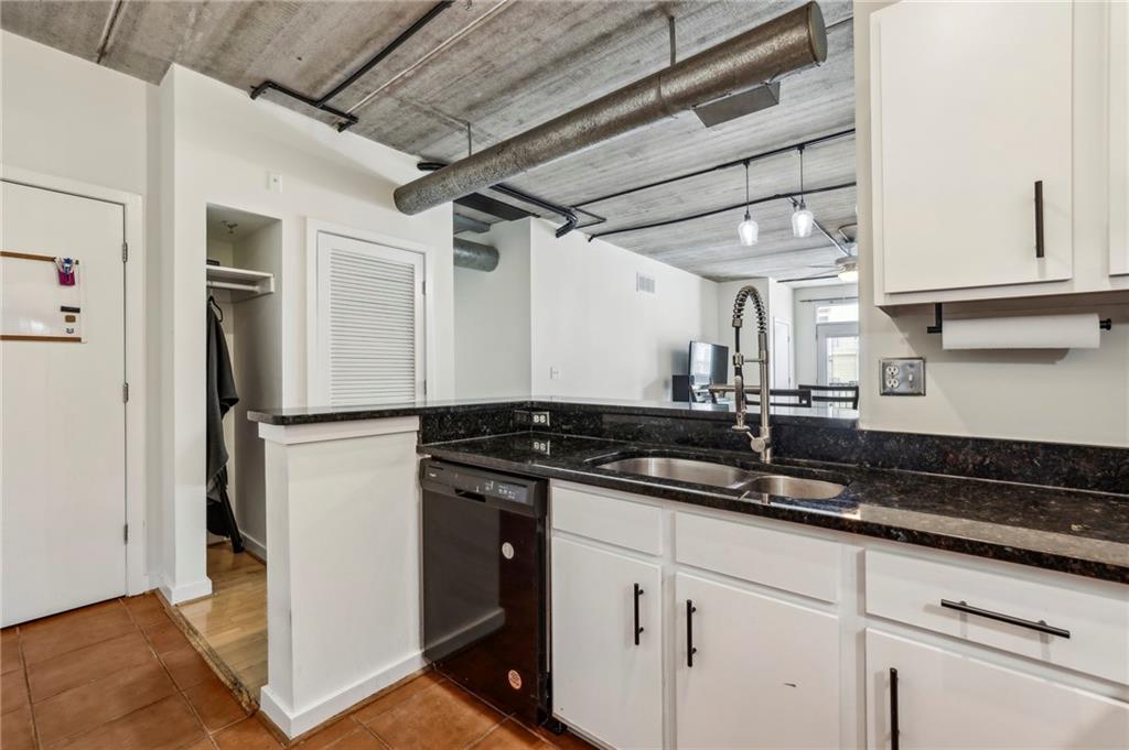 800 Peachtree Street NE 2304