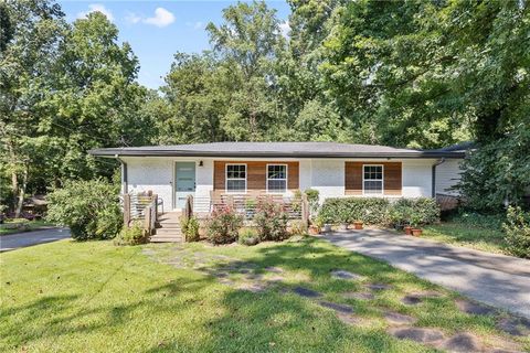 Photo of 1441 David Circle, Decatur, GA 30032 (MLS # 7640155)