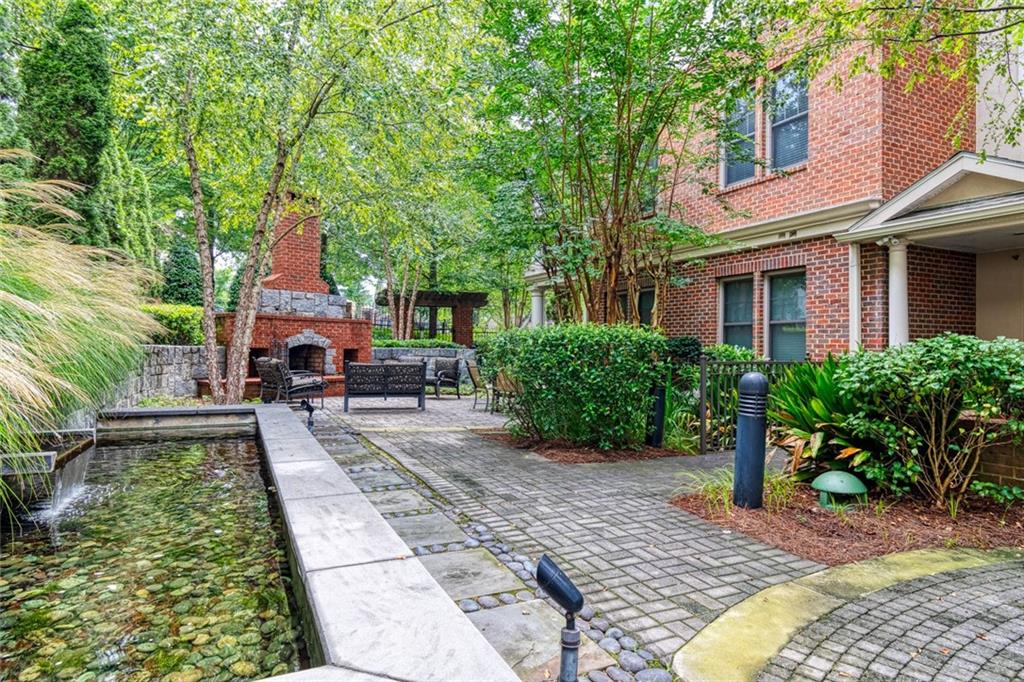 Vinings Main - Residential