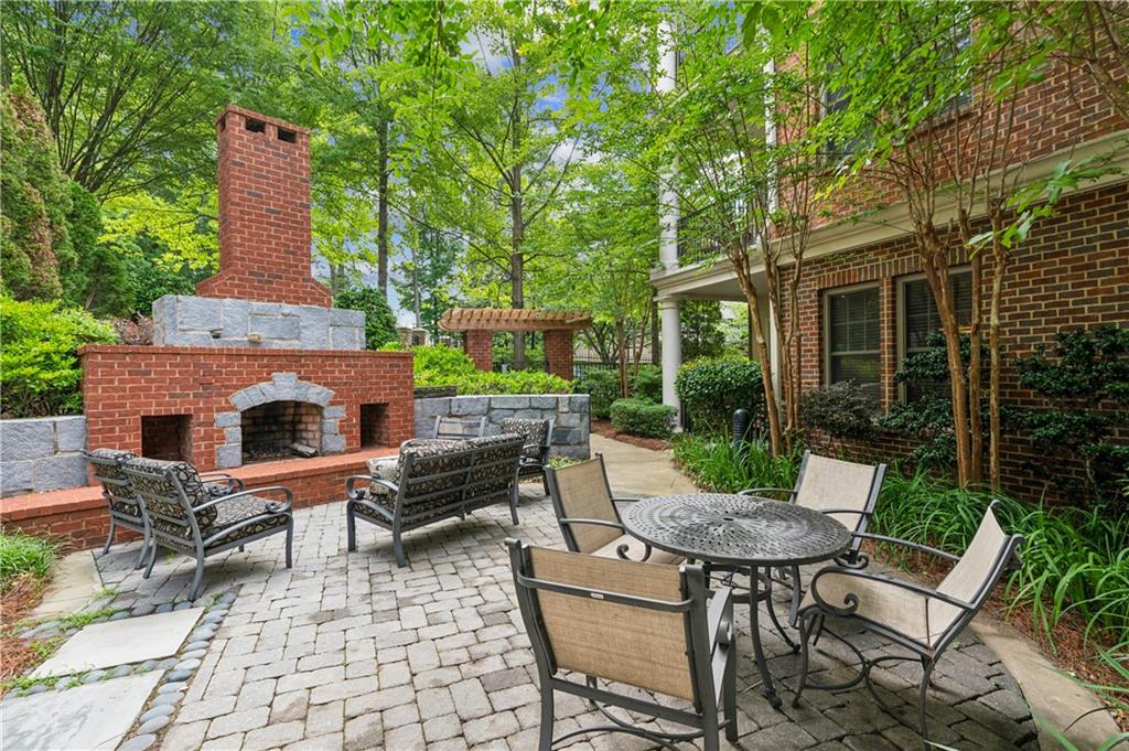 Vinings Main - Residential