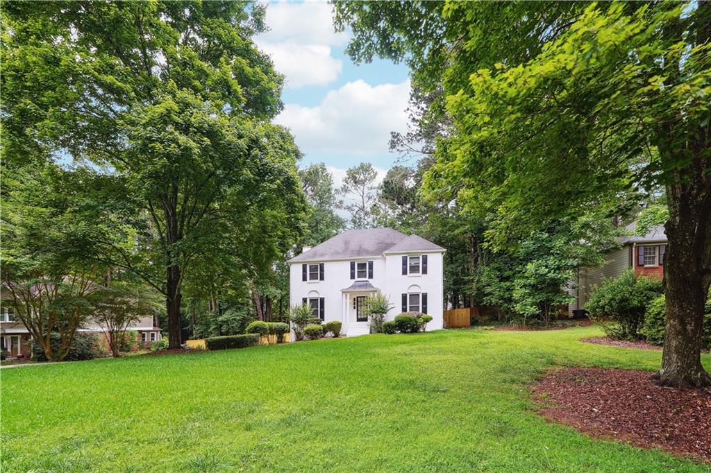 2745 Saxon Drive