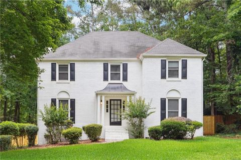 2745 Saxon Drive Duluth GA 30096