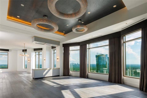 Condo For Sale - 3376 Peachtree Road #56<br/> Atlanta, GA 30326