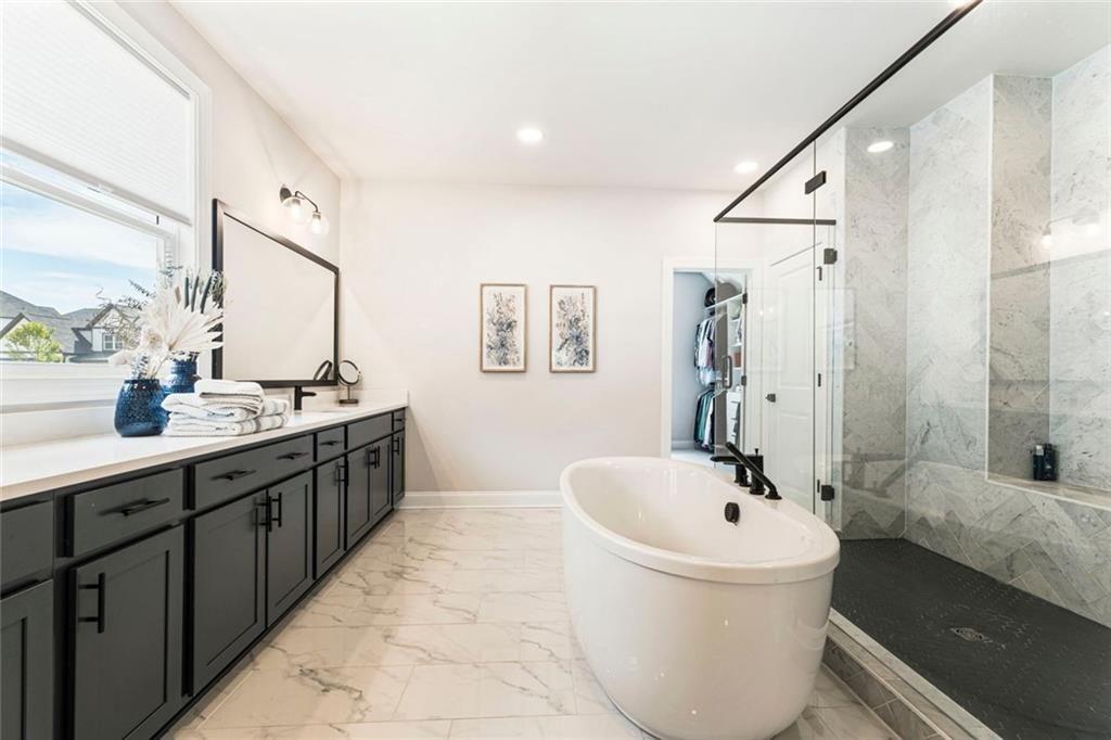 HOLLY FARM PH 1B - Residential