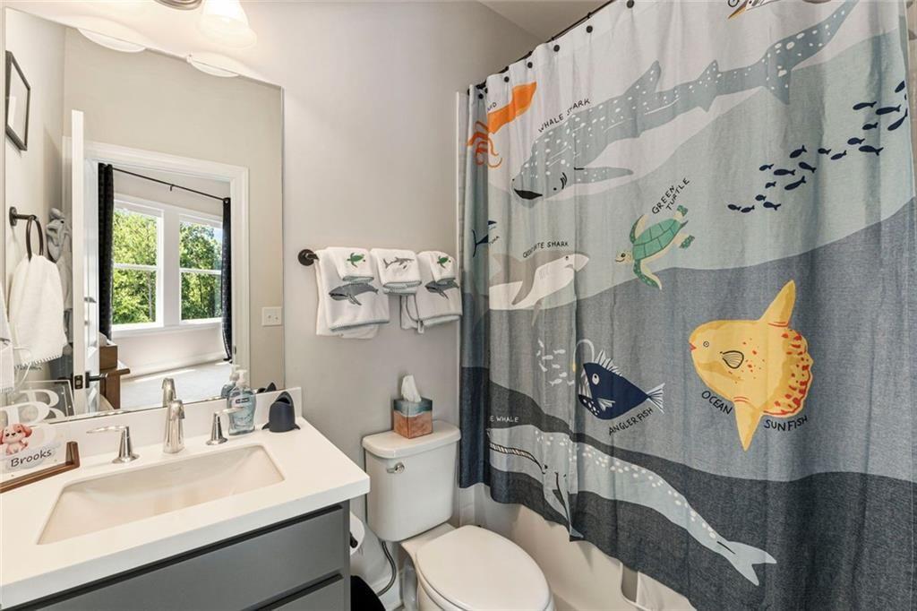 HOLLY FARM PH 1B - Residential