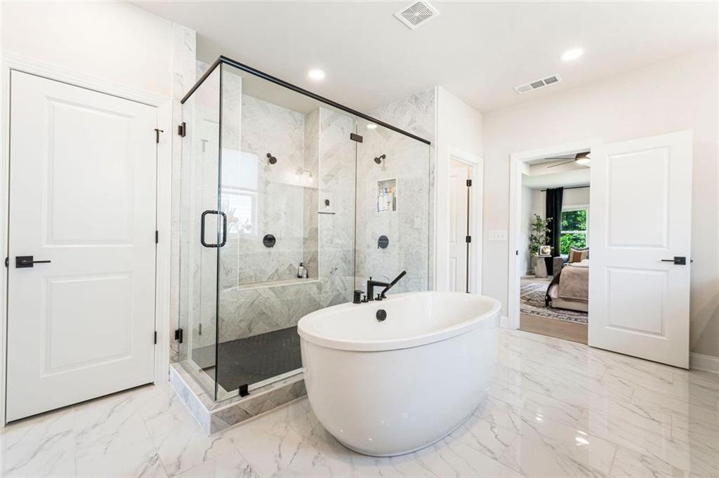 HOLLY FARM PH 1B - Residential