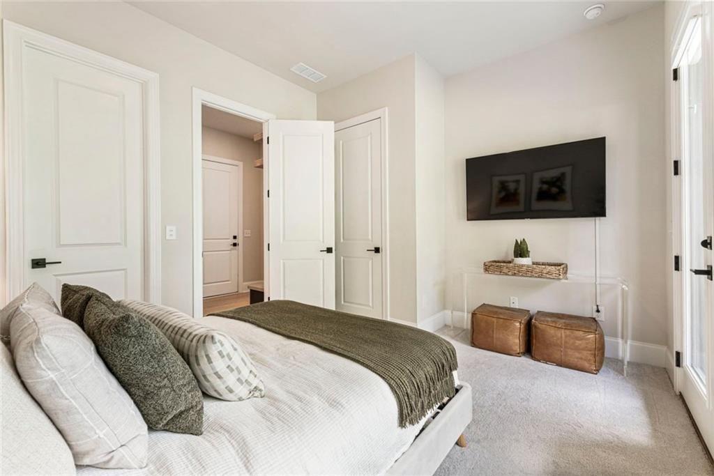 HOLLY FARM PH 1B - Residential