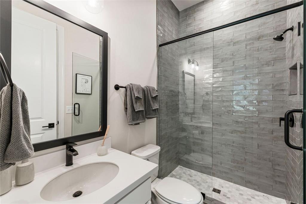 HOLLY FARM PH 1B - Residential