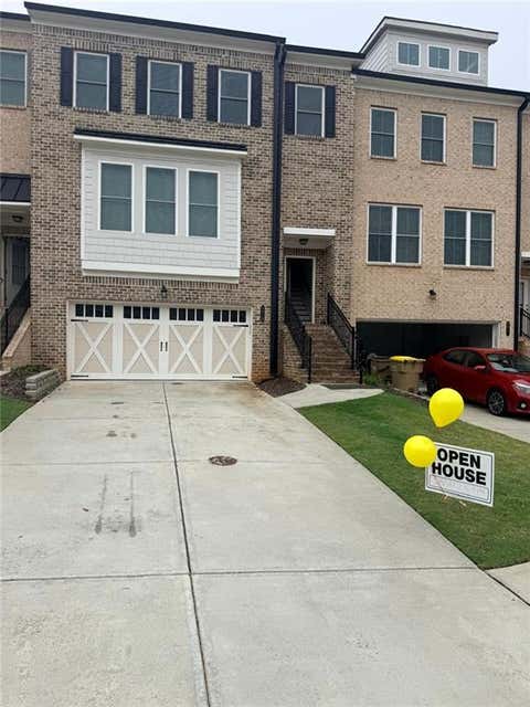 Townhouse For Sale - 4915 Wil Ray Lane<br/> Cumming, GA 30040