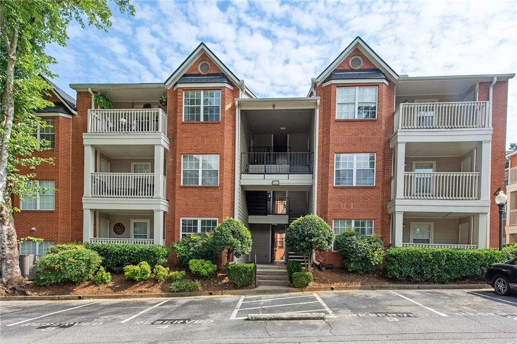 4100 Chastain Park Court NE