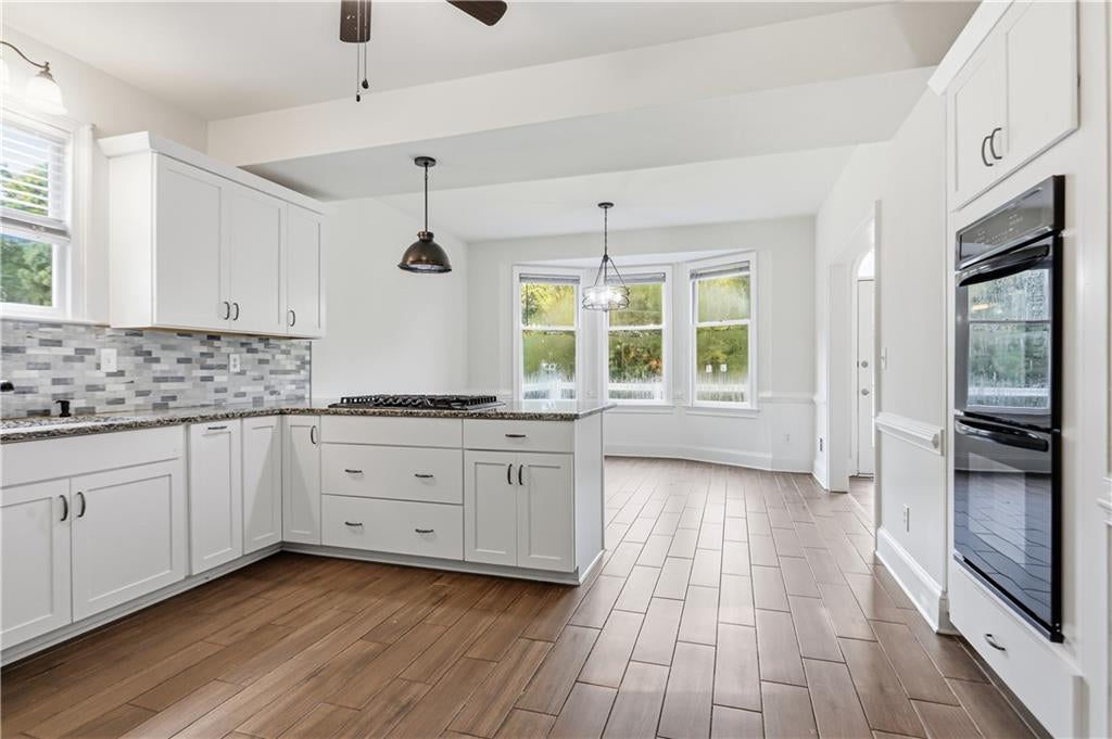 1102 Timber Glen Court SW