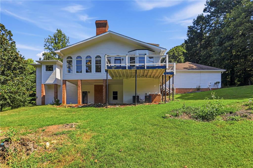 1102 Timber Glen Court SW