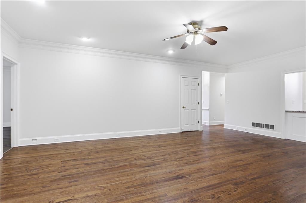1102 Timber Glen Court SW