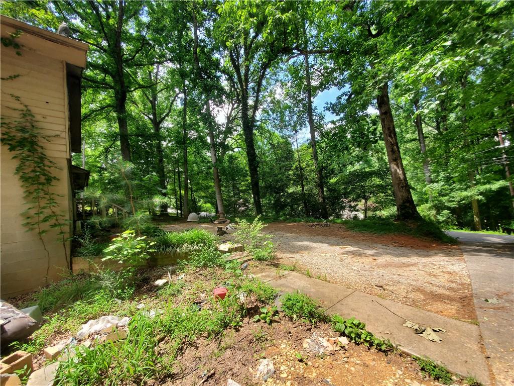 653 Pioneer Road