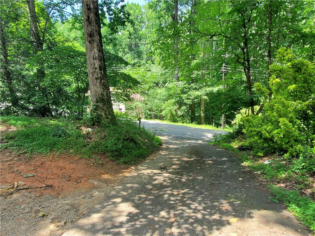 653 Pioneer Road