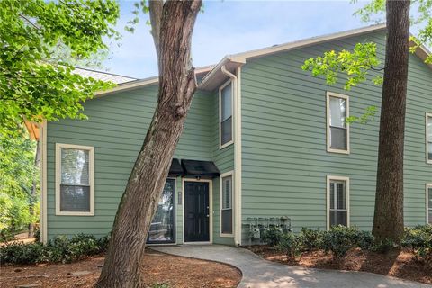 4211 Canyon Point Circle Roswell GA 30076