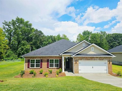 Homes For Sale - 112 Scarlett Place Drive<br/> Bowdon, GA 30108