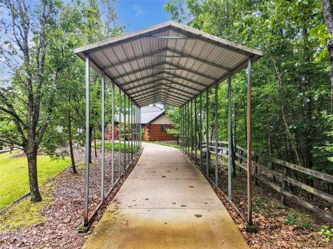 A home in Ellijay