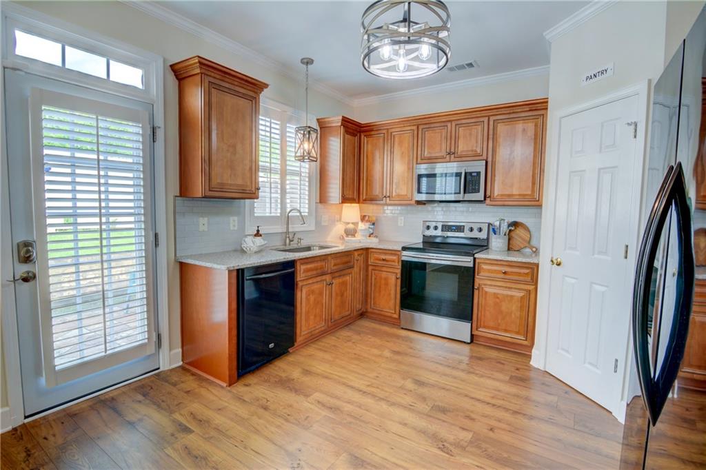 2557 Avery Park Circle