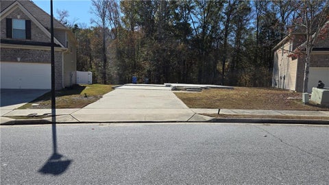 Vacant Land For Sale - 7681 Bowhead Court<br/> Fairburn, GA 30213