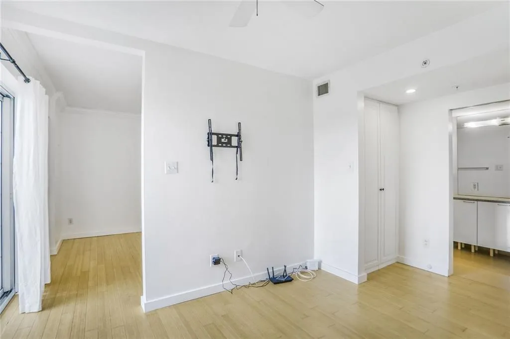 Atlanta, Georgia 30309, United States, 1 Bedroom Bedrooms, ,1 BathroomBathrooms,Residential,Active,99682