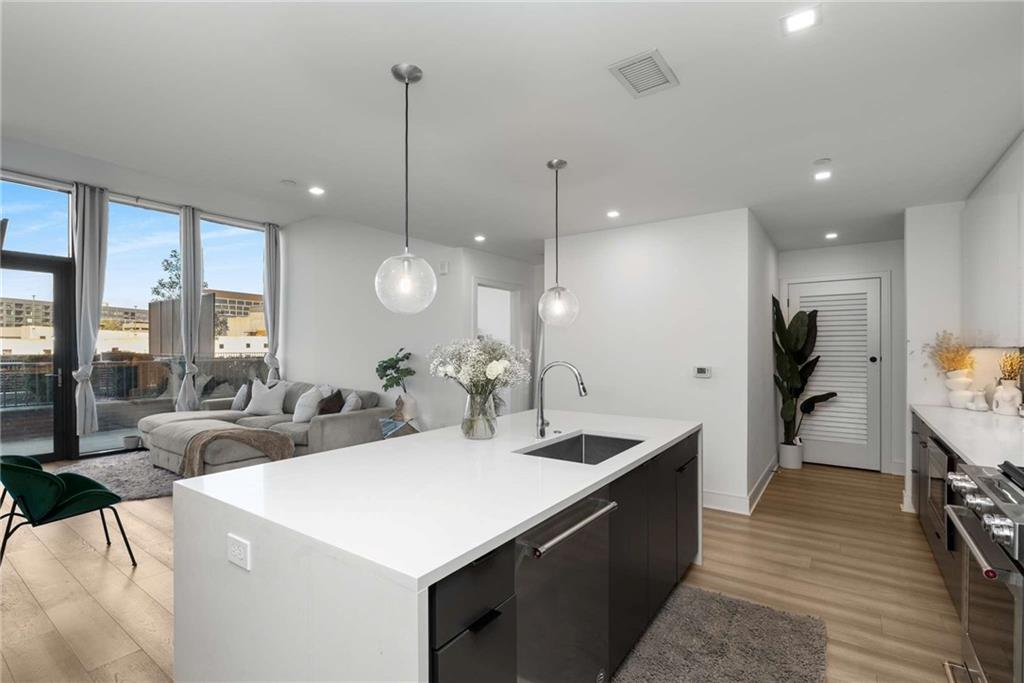 788 W Marietta Street NW 116