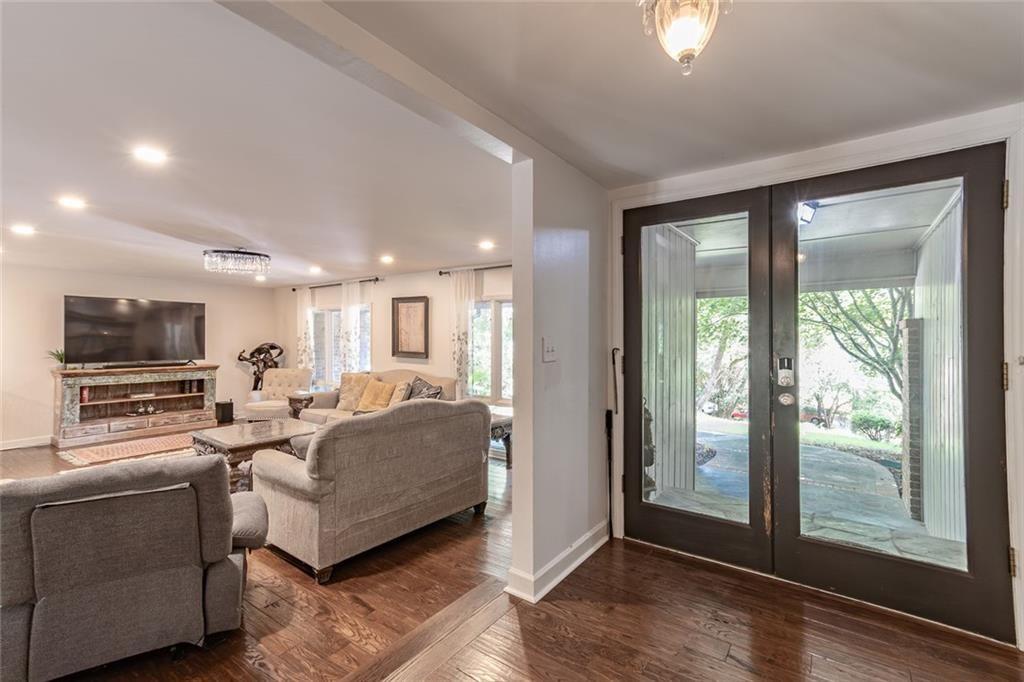300 Cedar Knoll Court