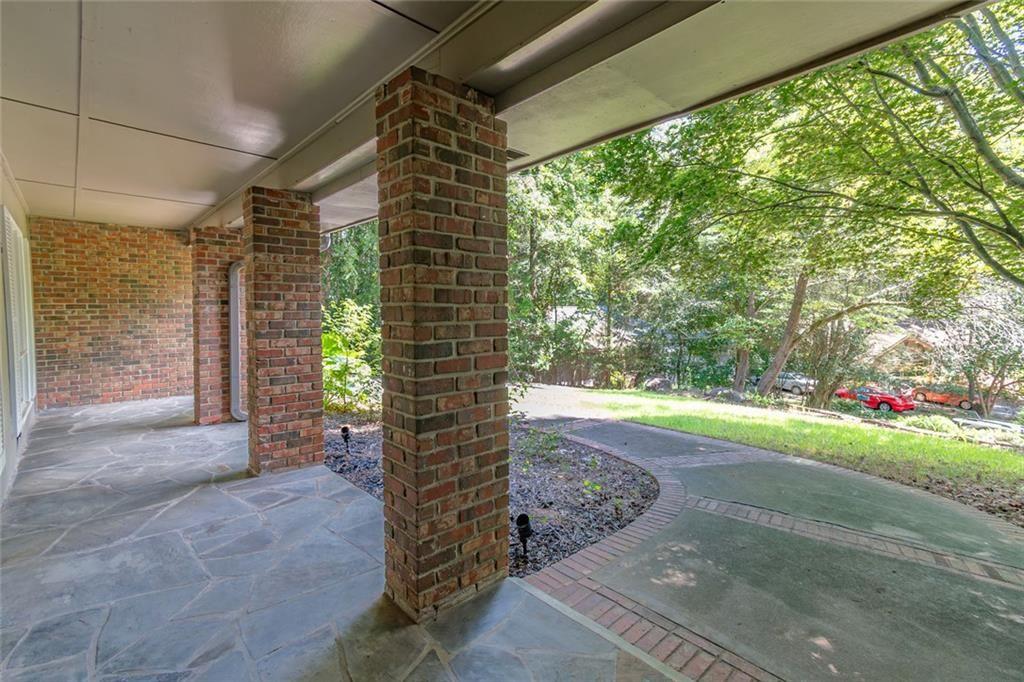 300 Cedar Knoll Court