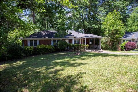 1398 Christmas Lane NE Atlanta GA 30329