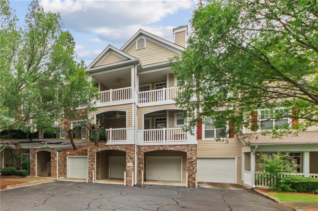 Photo 1 of 25 — 933 Sandringham Drive 933, Alpharetta, GA 30004