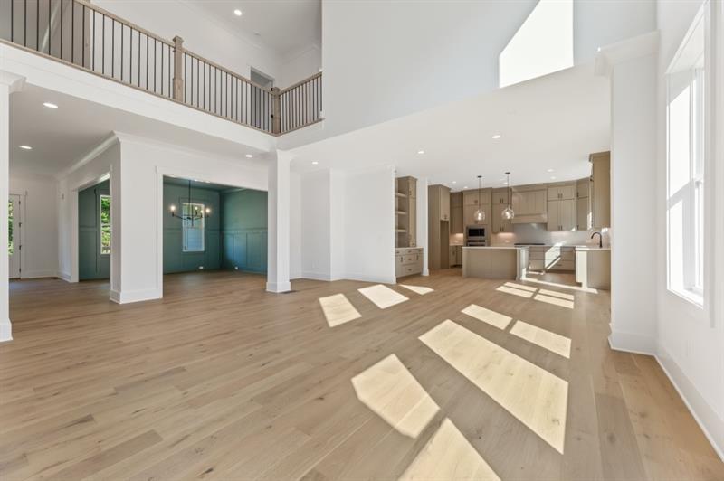 Gainesville, Georgia, 30506, United States, 4 Bedrooms Bedrooms, ,4 BathroomsBathrooms,Residential,Active,2042744
