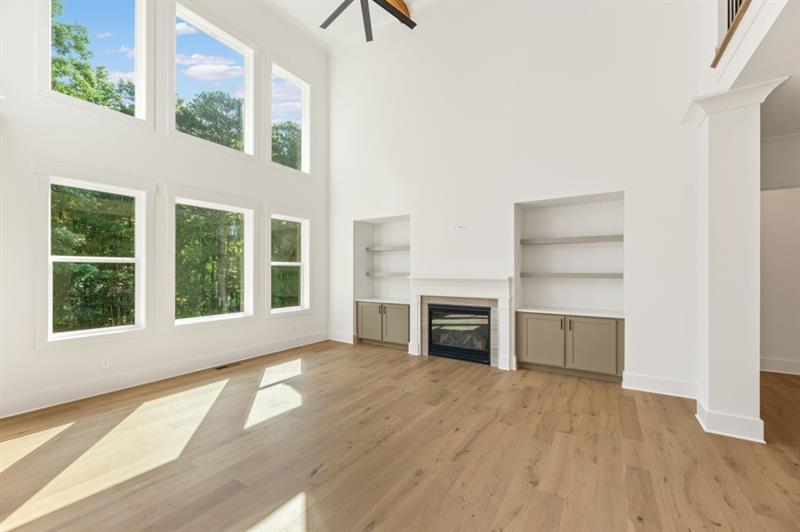 Gainesville, Georgia, 30506, United States, 4 Bedrooms Bedrooms, ,4 BathroomsBathrooms,Residential,Active,2042744