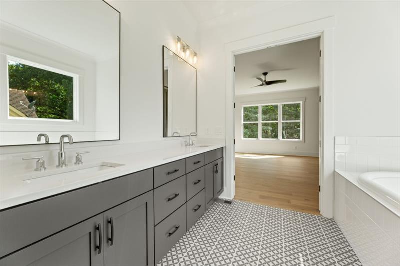 Gainesville, Georgia, 30506, United States, 4 Bedrooms Bedrooms, ,4 BathroomsBathrooms,Residential,Active,2042744