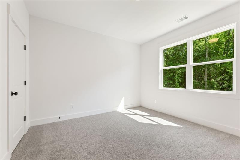 Gainesville, Georgia, 30506, United States, 4 Bedrooms Bedrooms, ,4 BathroomsBathrooms,Residential,Active,2042744