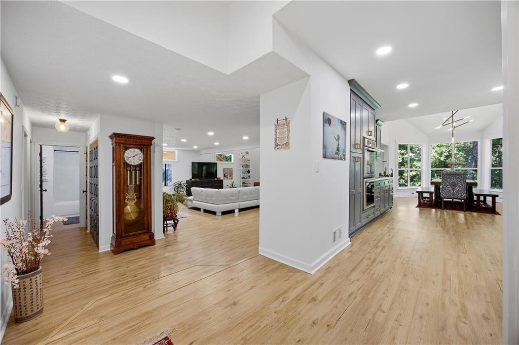 5966 Island View Drive